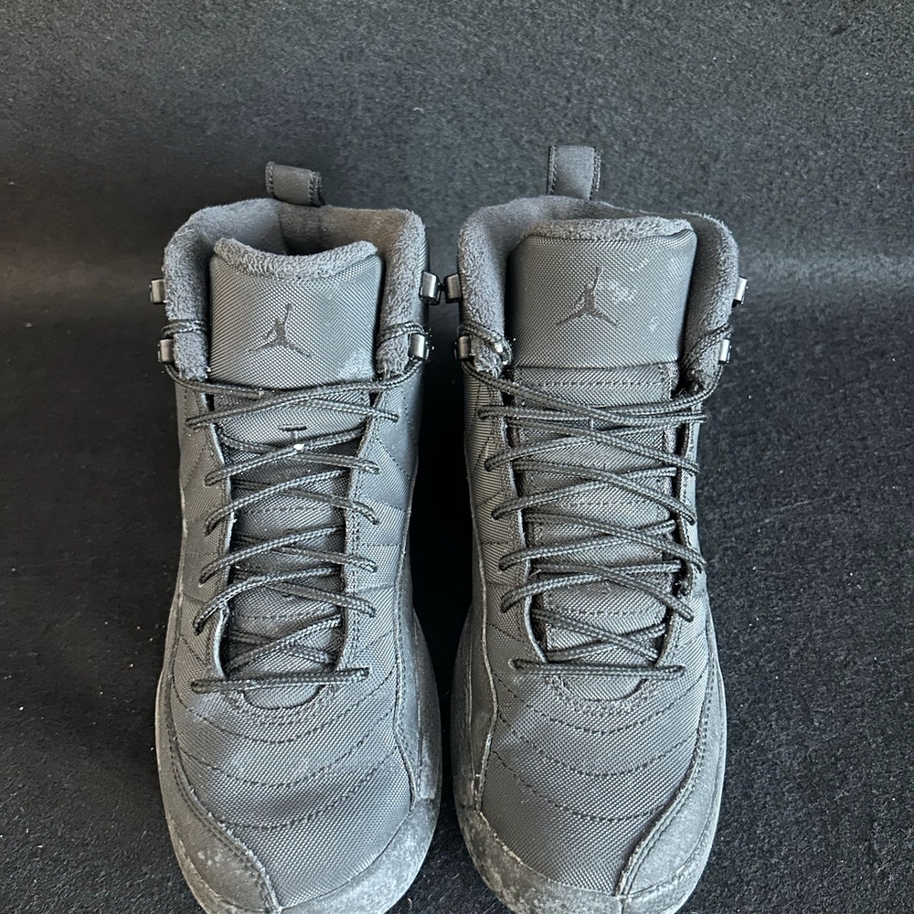 Nike Air Jordan 12 Retro GS Winterized Triple Black 2018 BQ6852-001 Size 7 Y - Picture 2 of 5